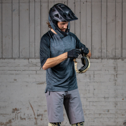 iXS Carve EVO Shorts graphite