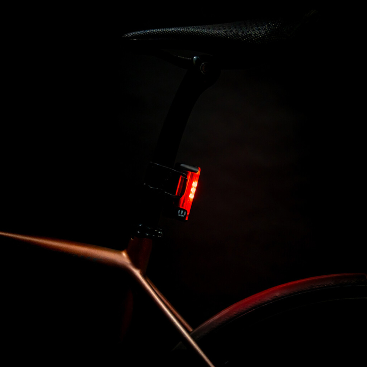 Lezyne Strip Pro AI Alert 400+ Rear V2  Rücklicht