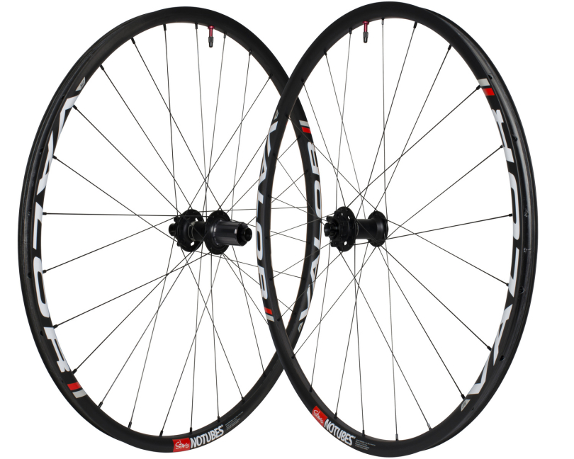 Notubes ZTR Valor Pro 29er Carbon 12x142/15x100mm Laufradsatz